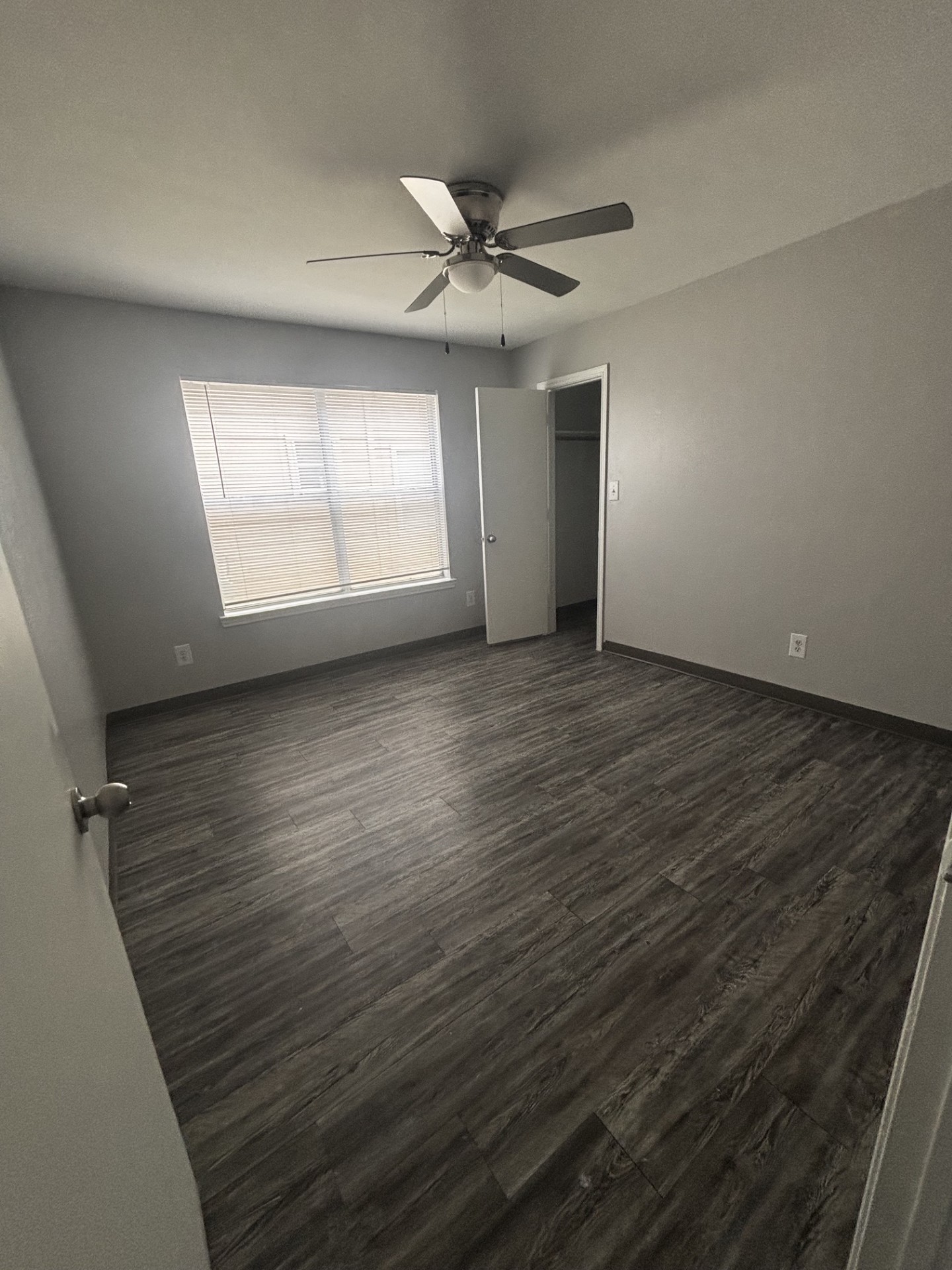 2601 Sarah Avenue-242