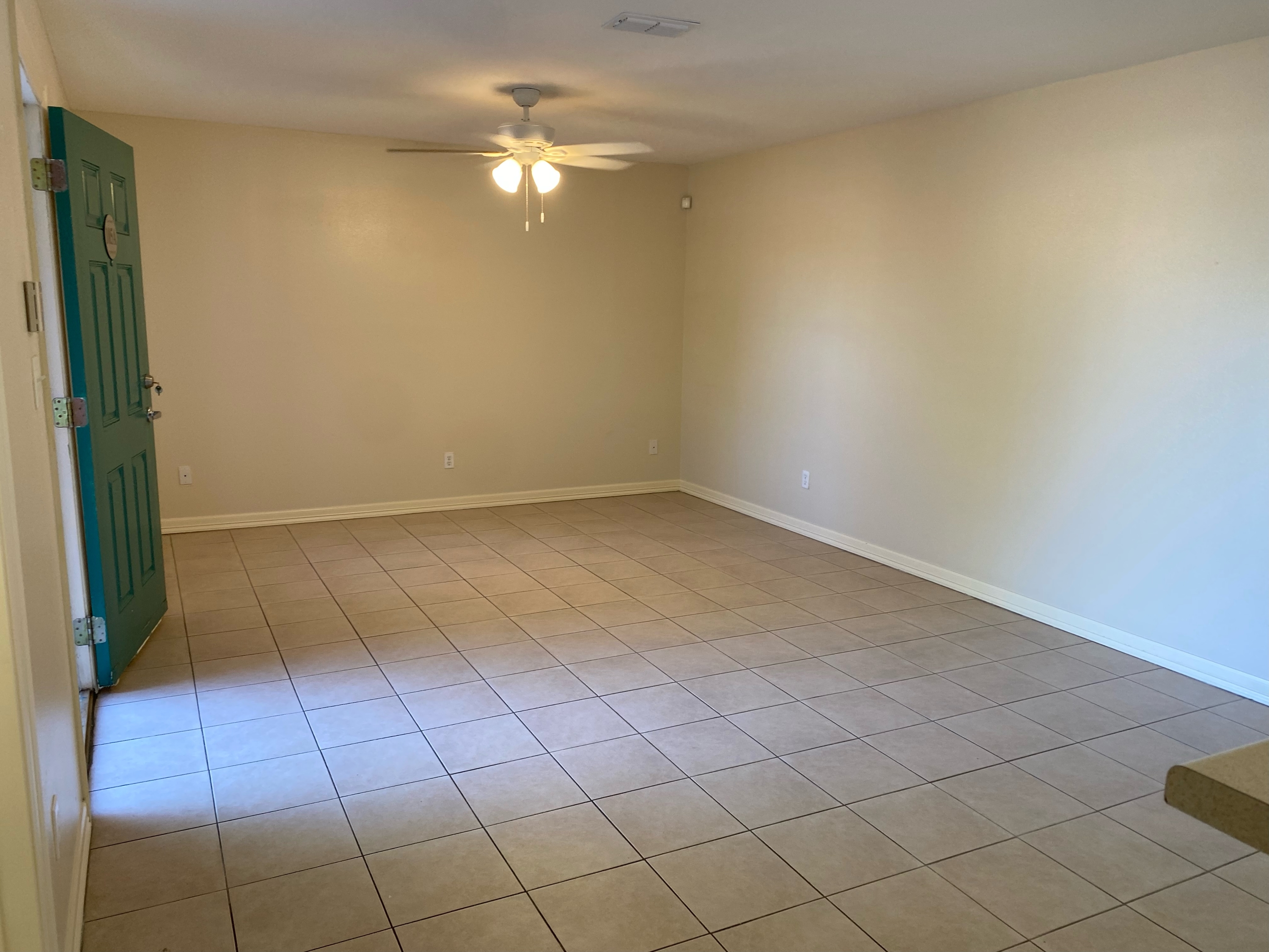 401 East Camellia Avenue - 105D