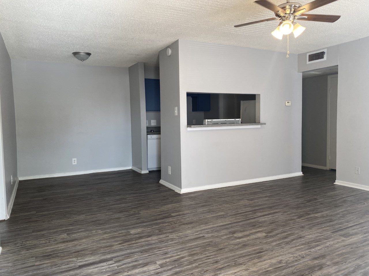 1809 W. Schunior Road - 0202