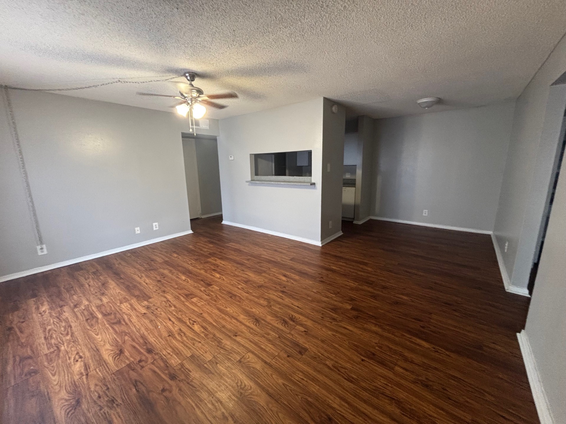 1809 W. Schunior Road - 0501