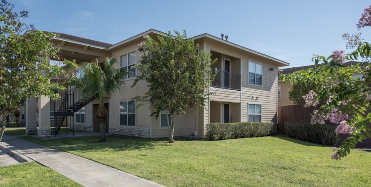 2601 Sarah Avenue-093