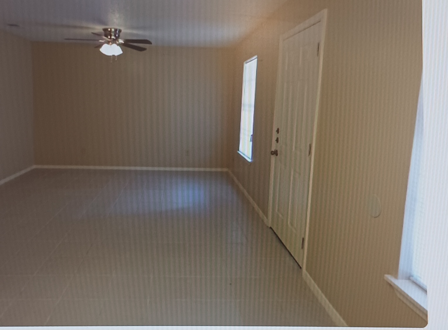 1401 W. Dove Avenue - 22