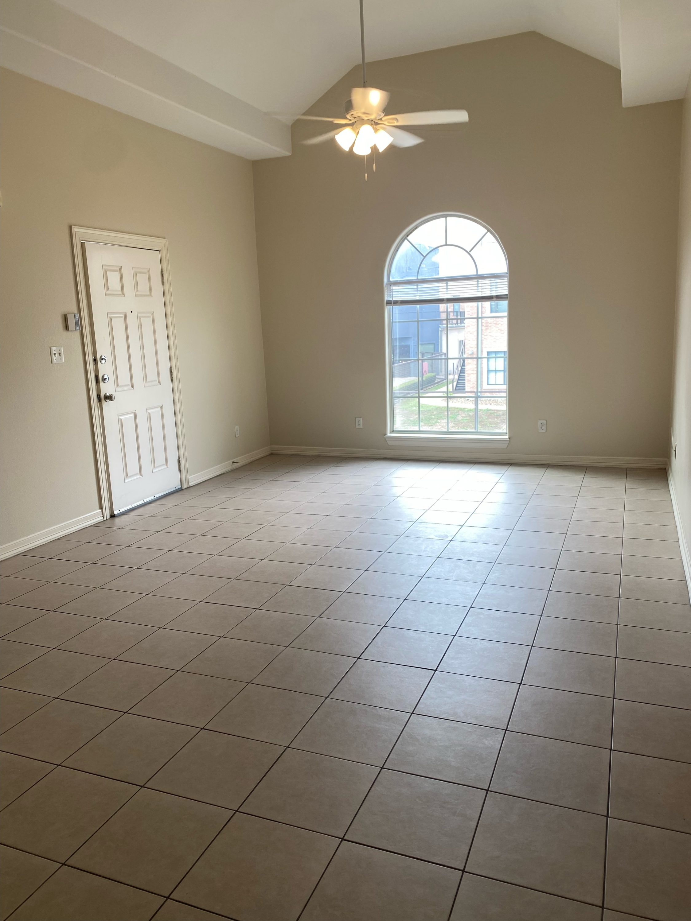 301 East Camellia Avenue - 202B