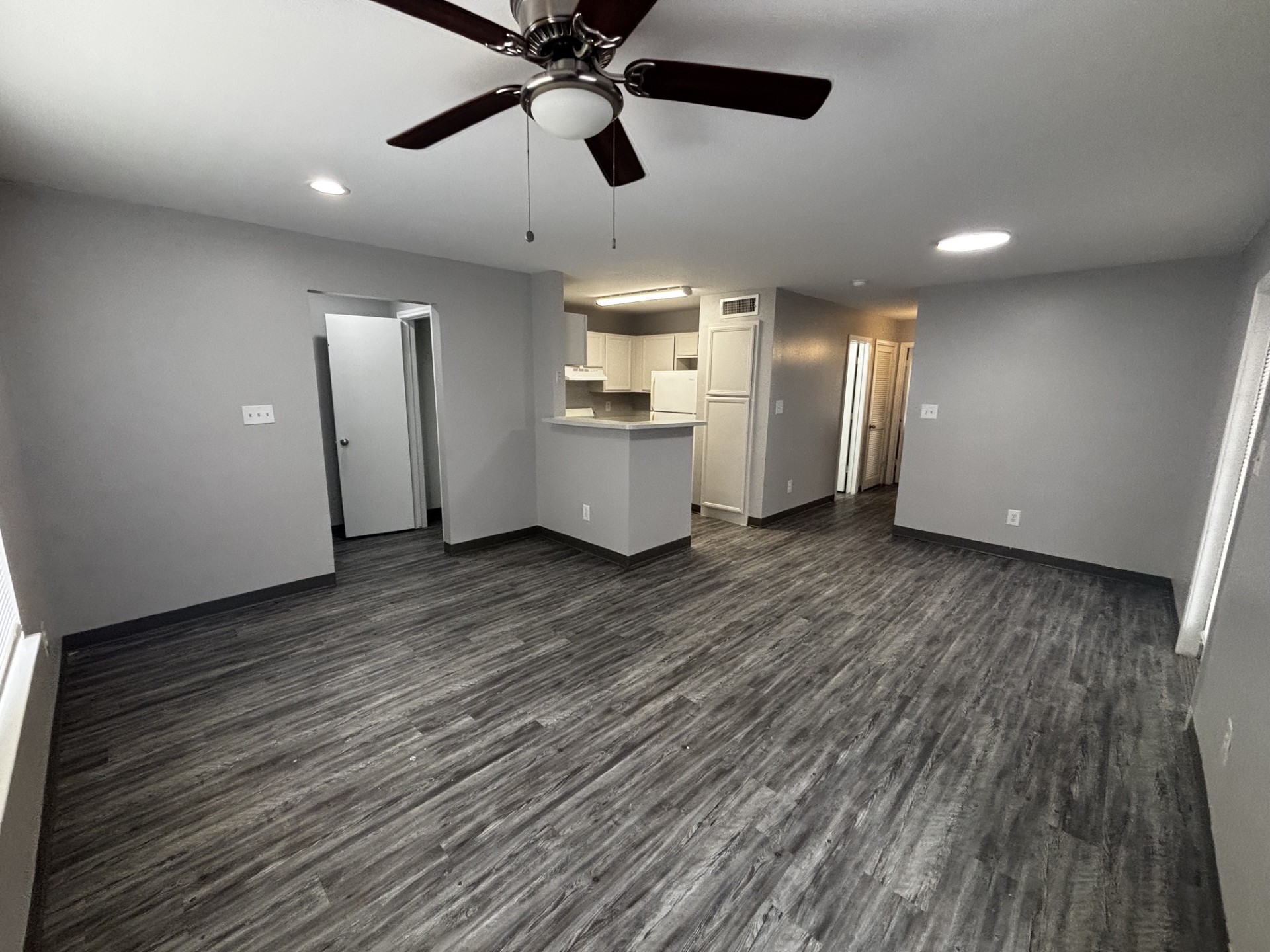 2601 Sarah Avenue-441