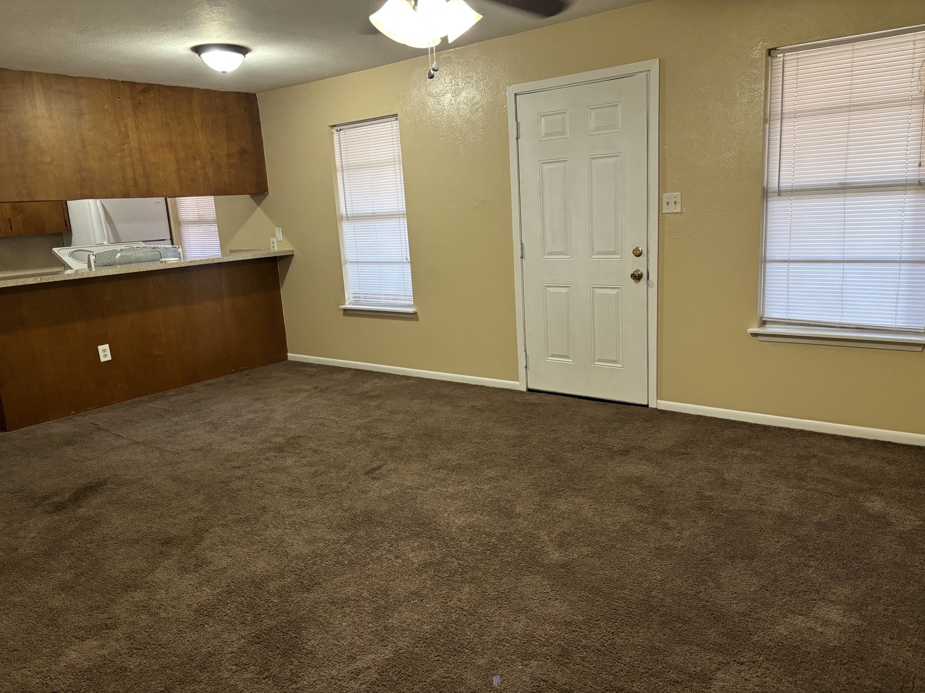 4000 S Brahma Blvd - C06